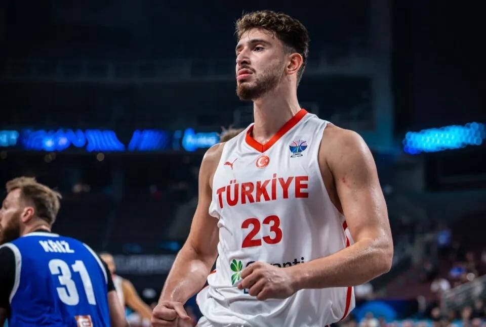 在关键时刻, 这种全面到 在关键时刻, 这种全面到