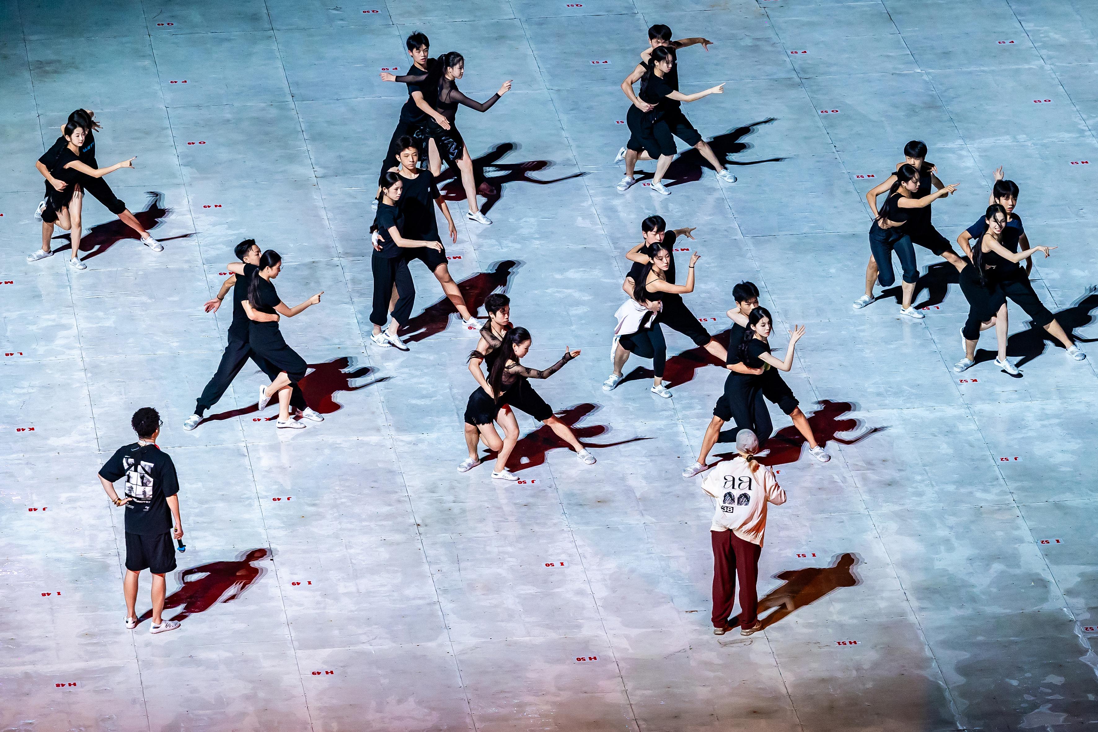 凝聚合力, 广东省外语 凝聚合力, 广东省外语