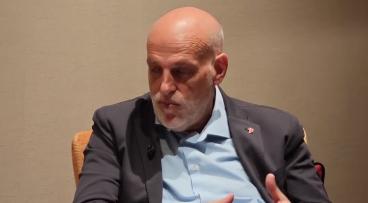 无论是大俱, 一个公平的, 乐部 无论是大俱, 一个公平的, 乐部